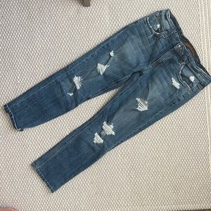Joe’s Jeans slim leg cropped distressed denim